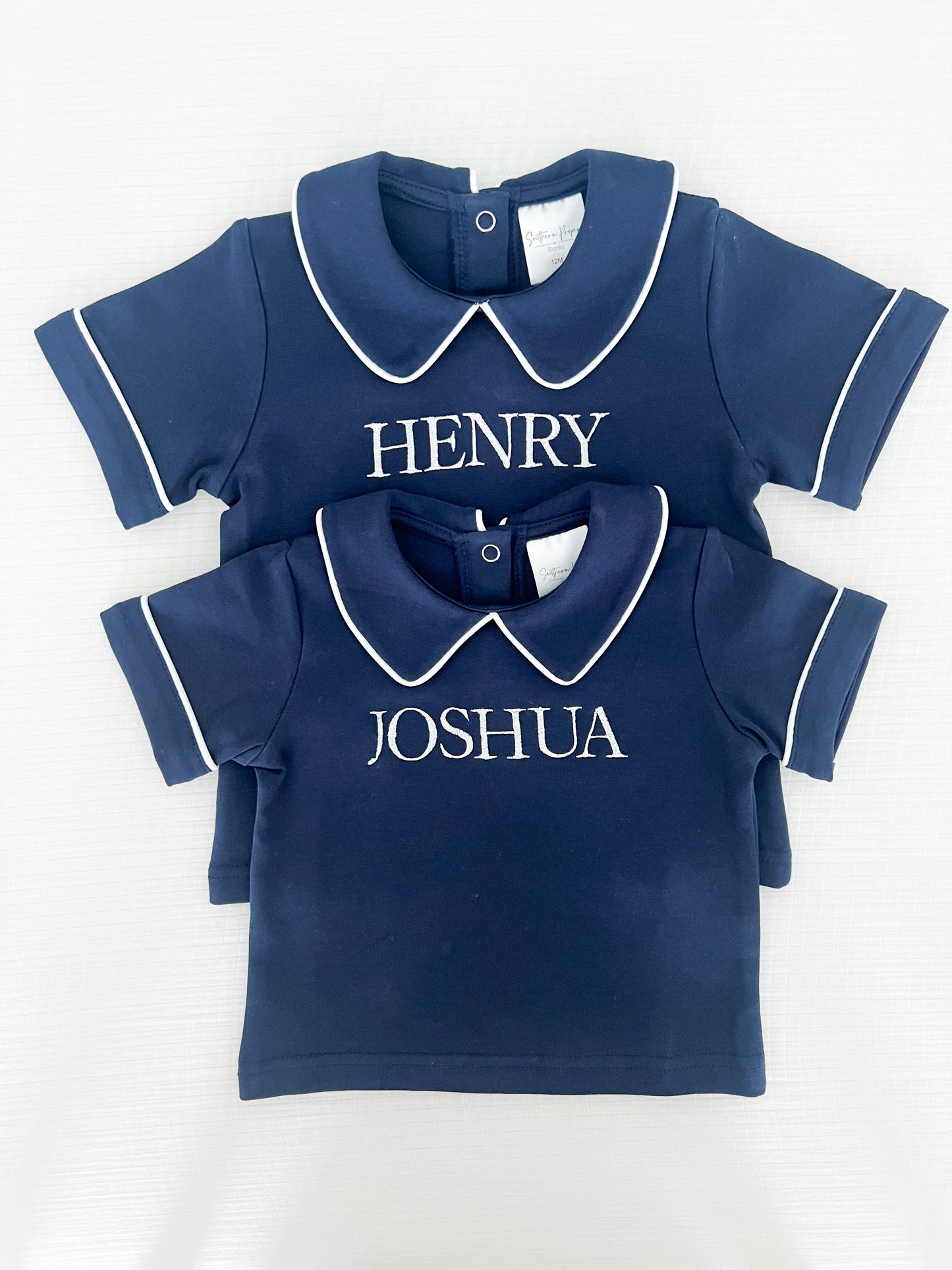 Monogrammed Piping Collar Set