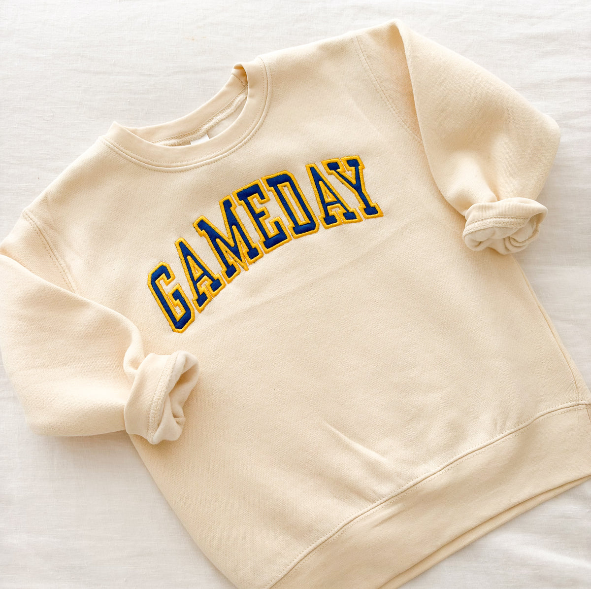 GAME DAY crewneck - Cream a& Blue